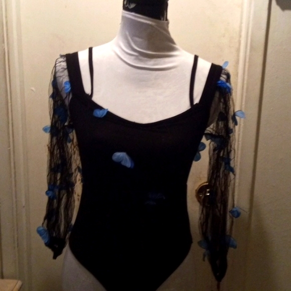 Beautiful Butterfly Bodysuit - Picture 4 of 9